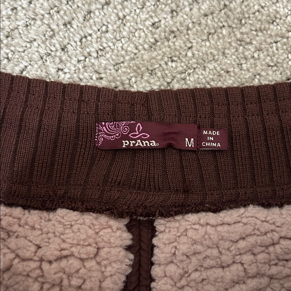 Prana Diva Wrap Puffer Snap Skirt - Picture 6 of 9